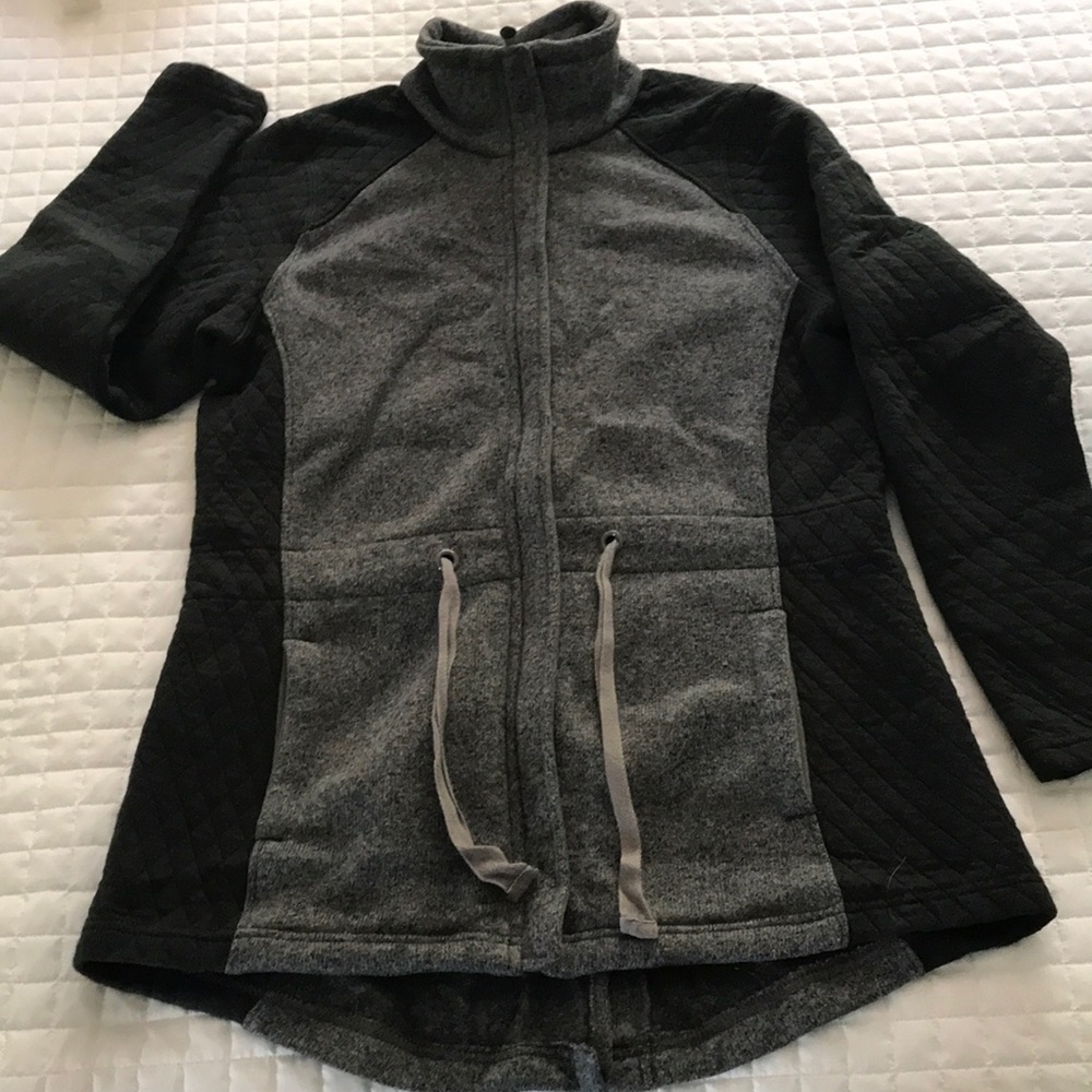 Magellan zip up sweatshirt/jacket